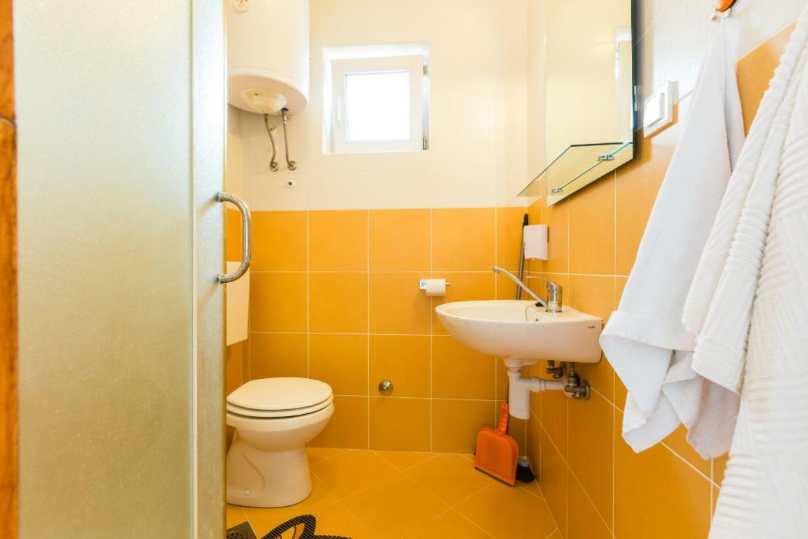 Apartmani Filip Mandre Exteriér fotografie